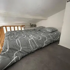  Appartement Charmant Duplex + Terrasse A 5 Min Du Centre D'aix France