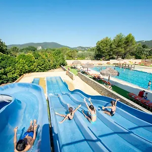 auberge-les-hautes-prairies.fr-provencehotel.com/