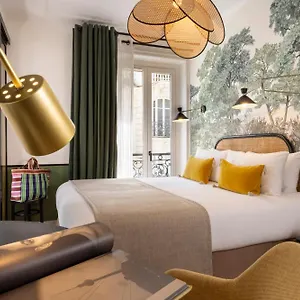 4* Hotel Avalon Cosy